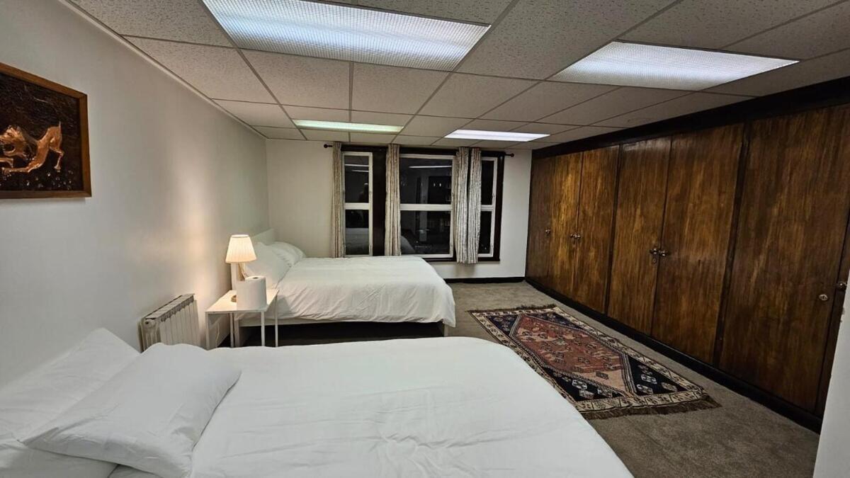London Stockwell Station Apartment Room photo