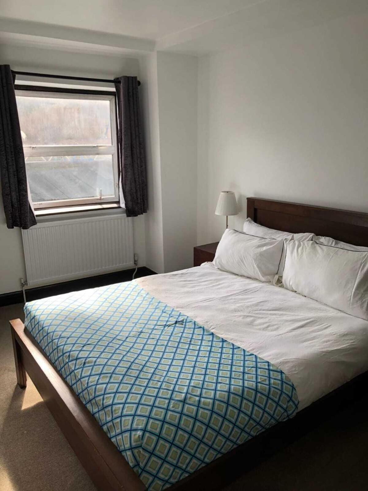 London Stockwell Station Apartment Exterior photo