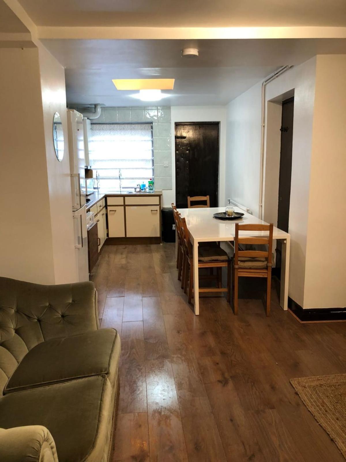 London Stockwell Station Apartment Exterior photo